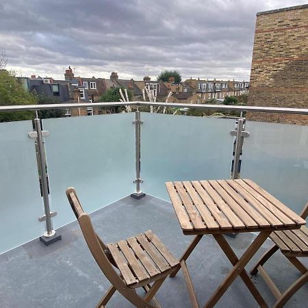 Wimbledon Loft Apartments London Exterior photo