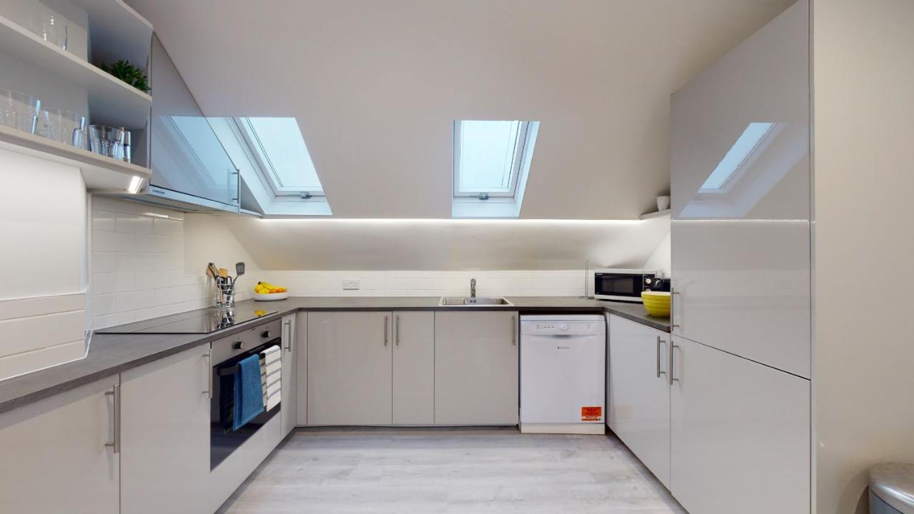 Wimbledon Loft Apartments London Exterior photo